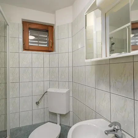 亚得里亚海假日公寓 帕格