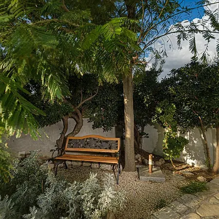 亚得里亚海假日公寓 公寓 *